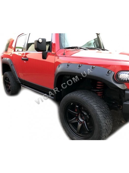 Расширители колесных арок FJ Cruiser